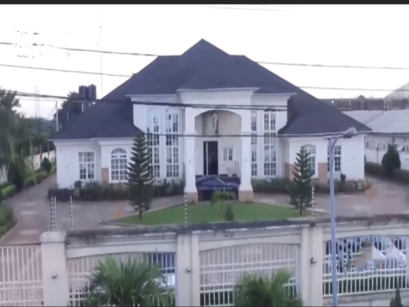 4 bedroom Naykuron-west