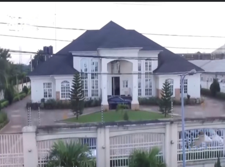 4 bedroom Naykuron-west